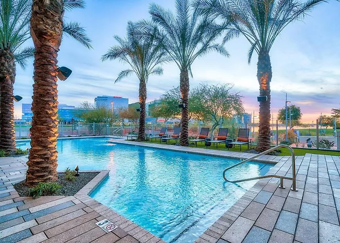 Cozysuites At Town Apartment Tempe