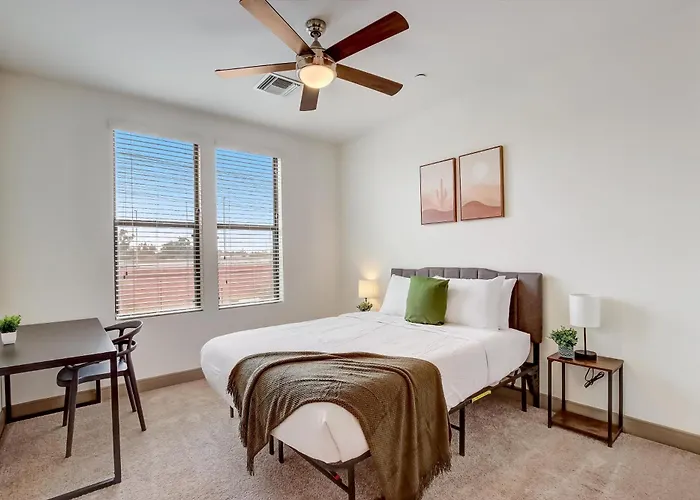 Apartment Cozysuites At Town *