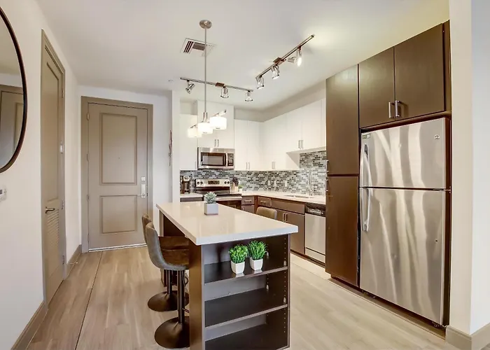 Cozysuites At Town Tempe