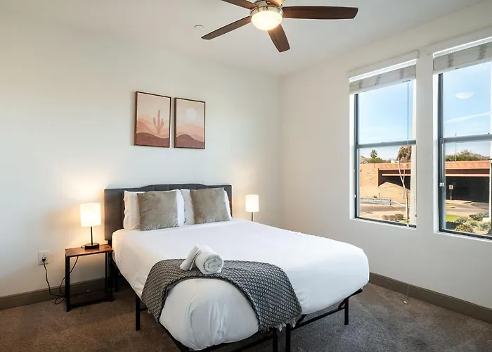 Apartment Cozysuites At Town