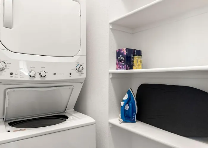 Cozysuites At Town
