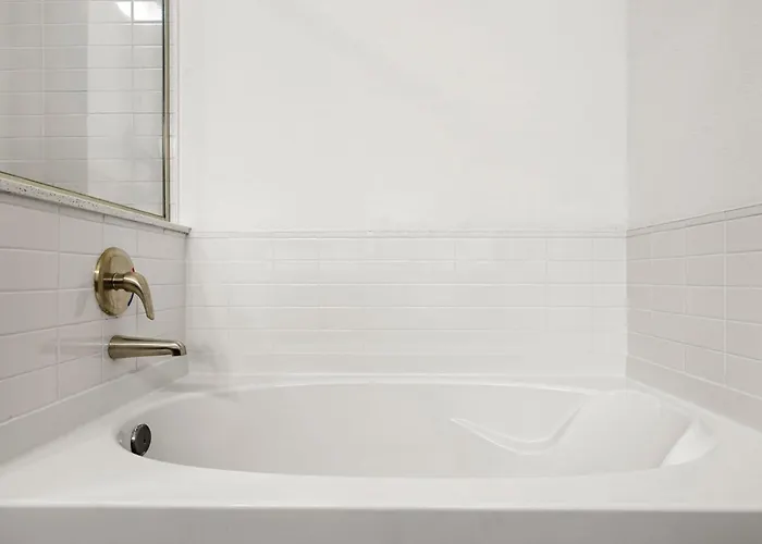 Cozysuites At Town Apartament *