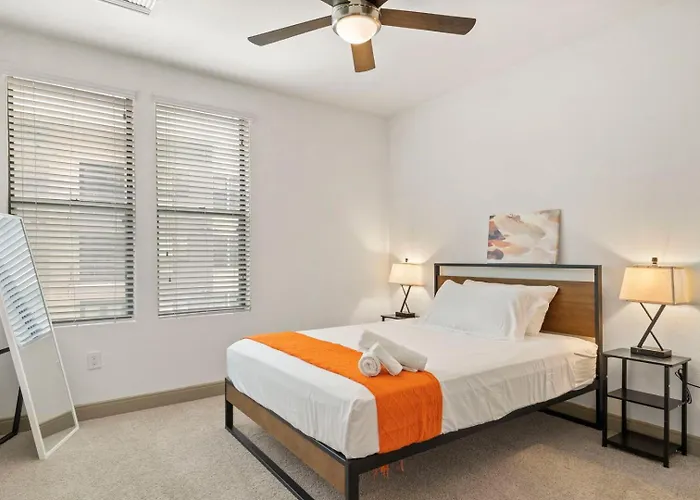 Apartament Cozysuites At Town *
